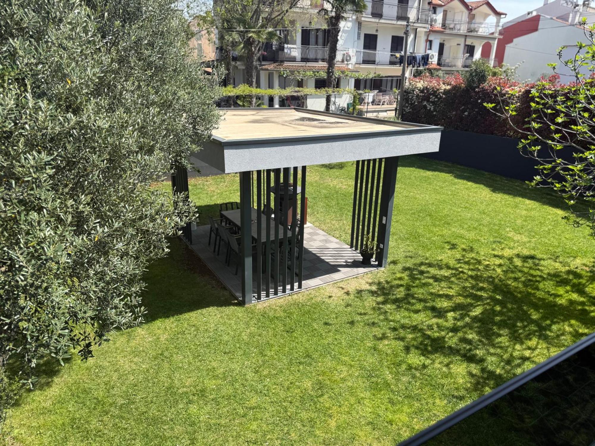 Apartmani Beril Lux روفينج المظهر الخارجي الصورة