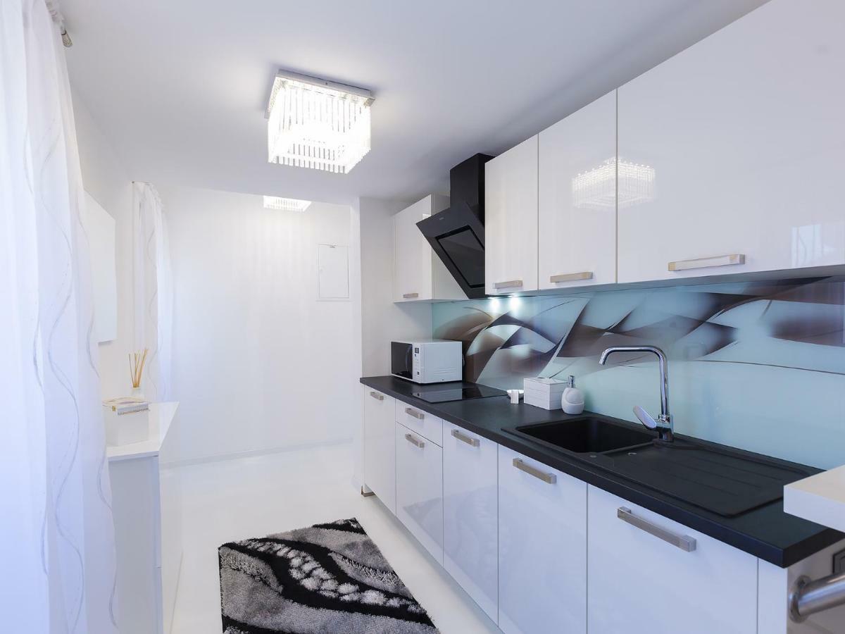 Apartmani Beril Lux روفينج المظهر الخارجي الصورة