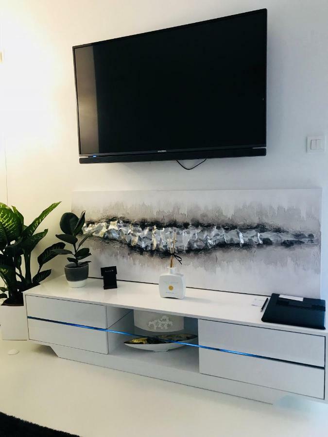 Apartmani Beril Lux روفينج المظهر الخارجي الصورة