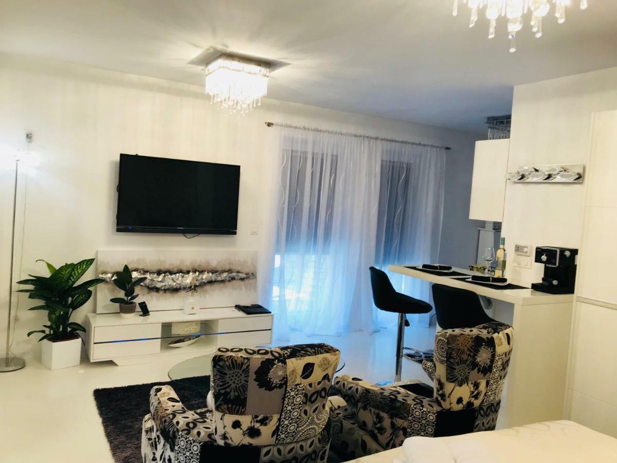 Apartmani Beril Lux روفينج المظهر الخارجي الصورة